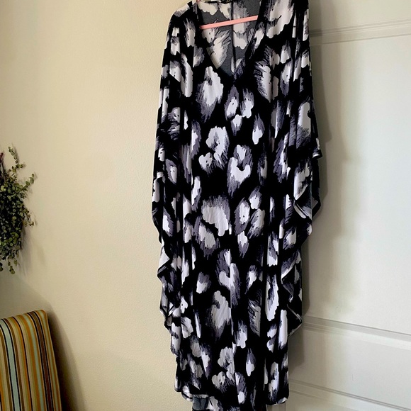 Iman Leopard Print Caftan - Picture 4 of 4